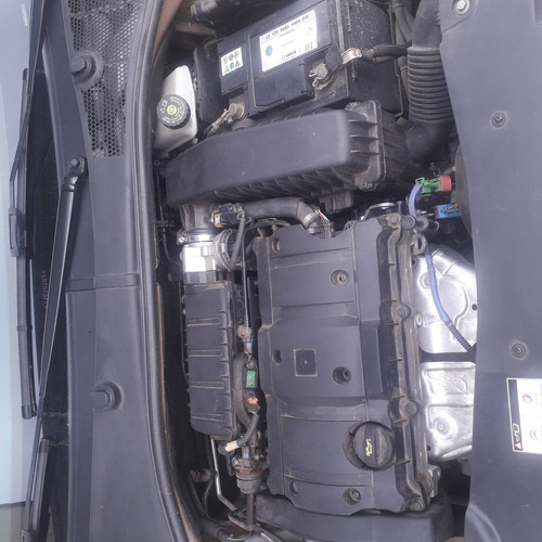 Imagen 8 de 12 de Citroën C-elysée 2018 1.6 Shine Vti 115