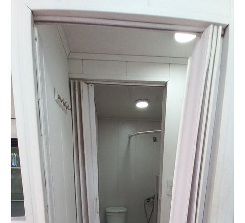 Local Comercial Con Baño Completo ,ducha Agua Caliente Termo