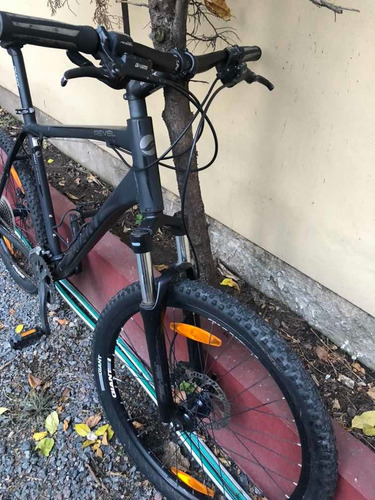 Bicicleta Giant Revel 0