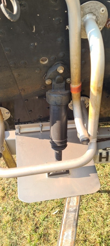 Imagem 3 de 4 de Lancha Marfim 90hp