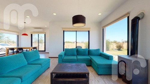 Imagen 3 de 30 de Venta Casa Barrio El Mirador