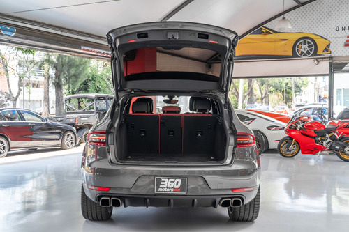 Porsche Macan 2015