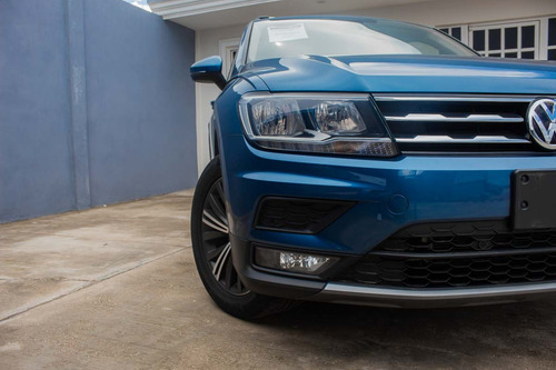 Imagen 4 de 15 de Volkswagen Tiguan Comfortline Tsi 1.4l Dsg L4 150 Hp 2020