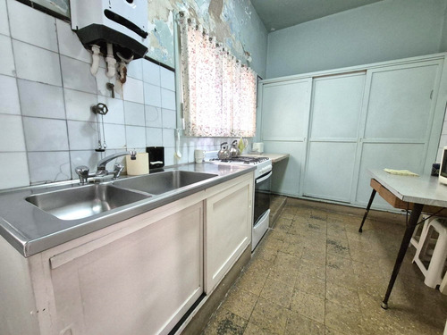 Casa En Venta Sobre Lote Propio. Dos Propiedades En Block