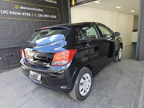 Chevrolet Onix 1.4 MPFI LT 8V FLEX 4P MANUAL