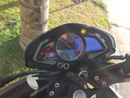 Bajaj Rouser 200 Ns