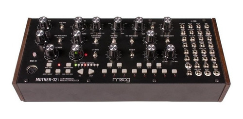 Imagen 4 de 5 de Mother 32 Moog Sintetizador Análogo Semi Modular Eurorack Cv