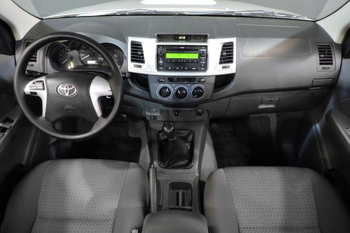 Imagen 12 de 14 de Toyota Hilux Dc Sr 3.0 Tdi 4x2
