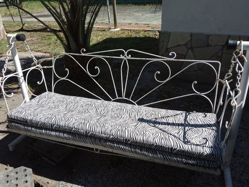 Sillón De Jardín De Hierro Forjado Con Sus Respectivos Almoh