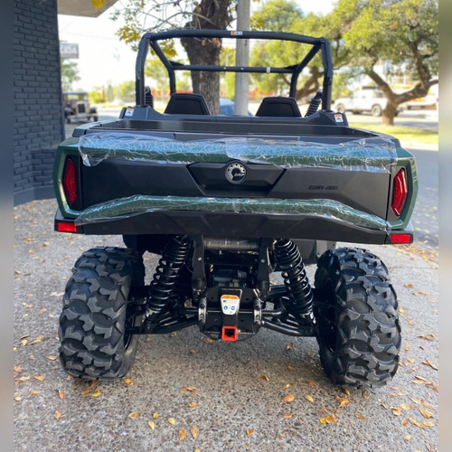 Imagen 4 de 8 de Can Am Commander 700