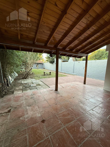 Alquiler Casa 5 Ambientes En Castelar Norte