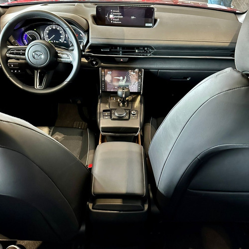 Imagen 4 de 16 de Mazda Mx30 Eléctrico Grand Touring Rojo