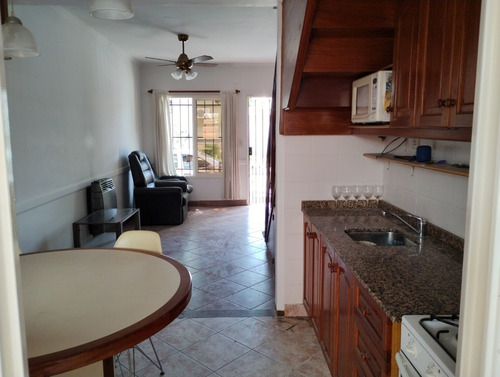 Imagen 6 de 30 de Venta Ph Tres Ambientes En Ramos Mejía C/parrilla