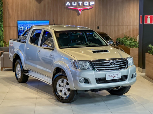 Toyota Hilux 3.0 SRV 4X4 CD 16V TURBO INTERCOOLER DIESEL 4P MANUAL