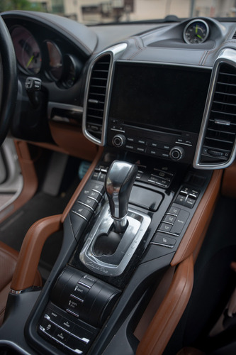 Porsche Cayenne 3.0 S E Hybrid Paltinum Edition At