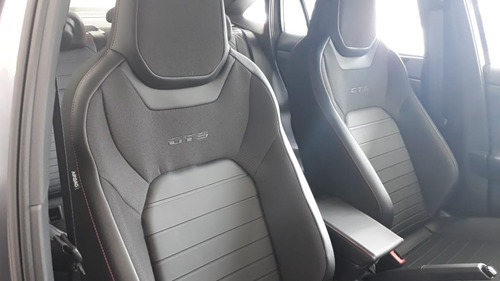Imagen 6 de 13 de Volkswagen Virtus Gts 250 Tsi At