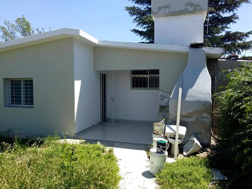 Se Vende Casa Con Local En Villa Parque Santa Ana