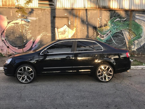 Volkswagen Jetta 2.5 I 20v 170cv Gasolina 4p Tiptronic