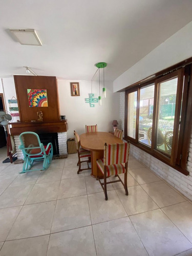 Chalet Tipo Quinta Mar Del Plata En Venta
