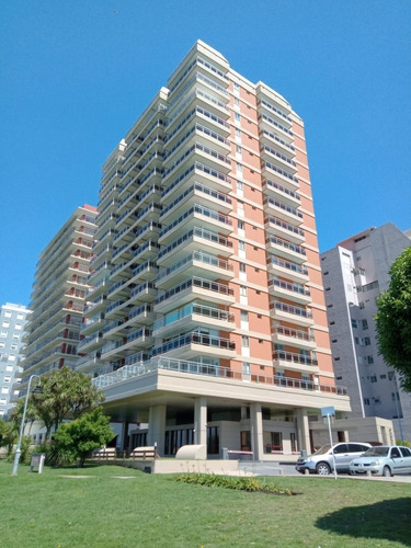 Imagen 4 de 22 de Departamento 3 Ambientes Con Dependencia Frente Al Mar
