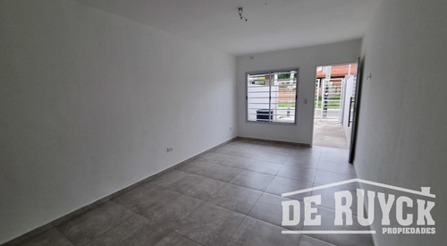 Duplex En Venta En Quilmes Oeste