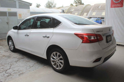 Imagen 6 de 15 de Nissan Sentra 2018 4p Sense L4/1.8 Man