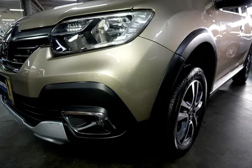Renault Stepway 1.6 Intense Automática