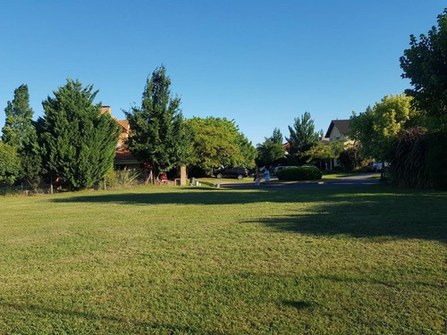 Lote En Barrio San Lucas Village
