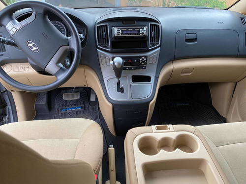 Hyundai H1 2.5 Premium 1 170cv At 2016