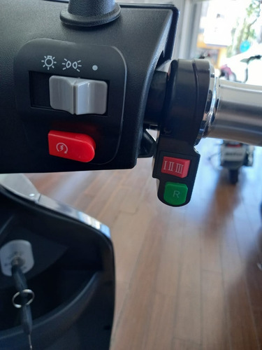 Imagen 4 de 25 de Triciclo Electrico Ideal Golf Movilidad Reducida Sunra