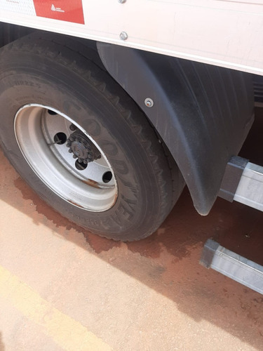 Iveco Vertis 130v19 Com Bau