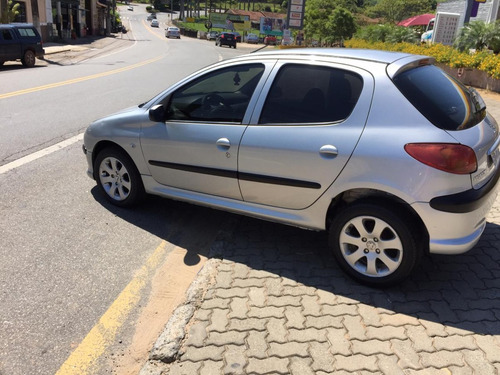 Peugeot 206 1.4 Presence Flex 5p