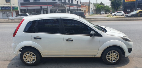 Imagen 2 de 8 de Ford Fiesta 2012 1.6 One Edge Plus 98cv