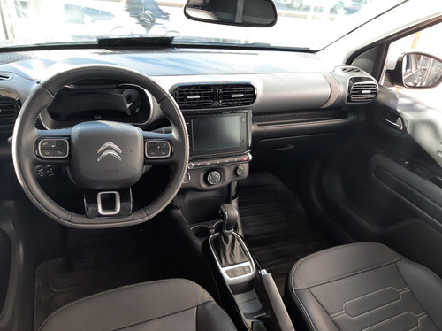 Imagen 8 de 14 de Citroen C4 Cactus Shine At6 165cv Oportunidad No Vw Ford Js