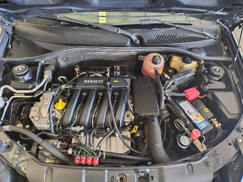 Renault Symbol 1.6 Connection