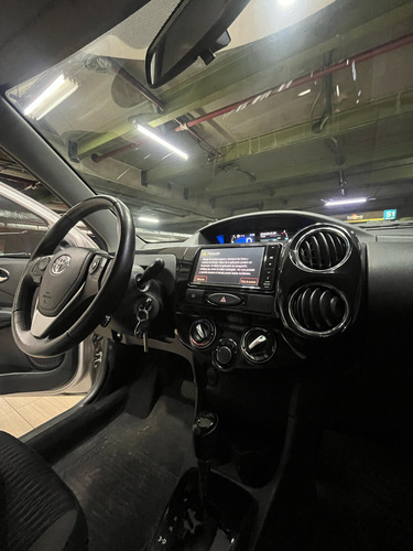Toyota Etios 2017 Al*