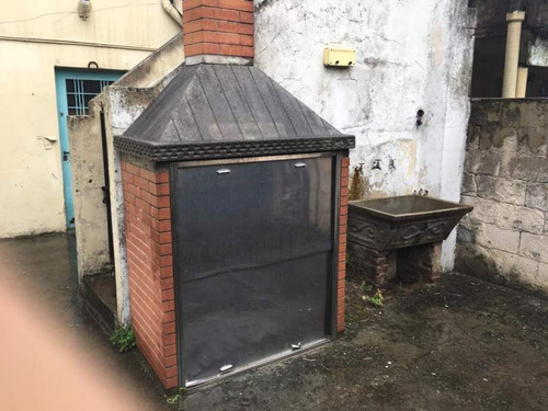 Casa En Venta En Moron Sur