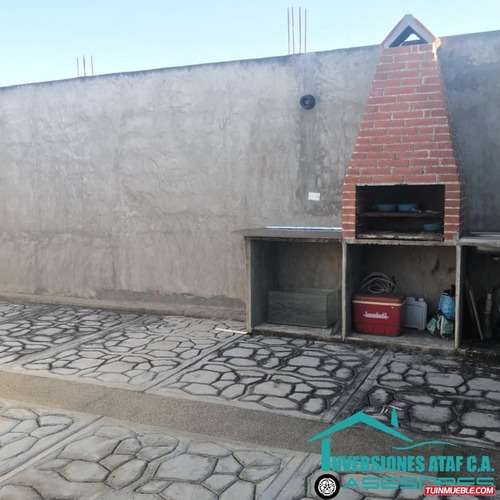 Imagen 10 de 12 de Casas En Venta Urb Parque Residencial Canaima I