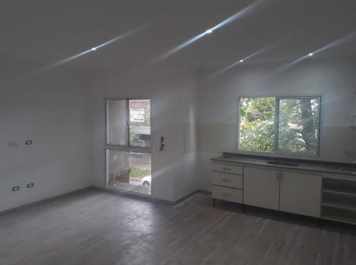 Ph En Venta - 2 Dormitorios 1 Baño - 80mts2 - Morón
