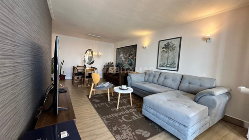 Venta Depto Av. Jaime Guzmán, Edificio Llacolen, Antofagasta
