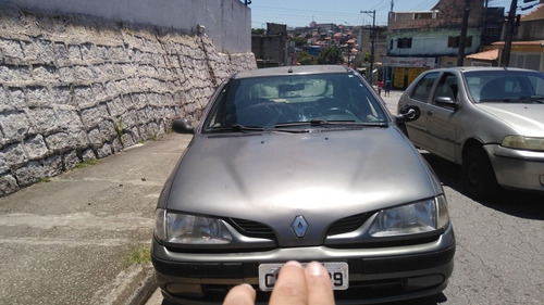 Imagem 1 de 13 de Renault Megane 2000 1.6 Rn 5p
