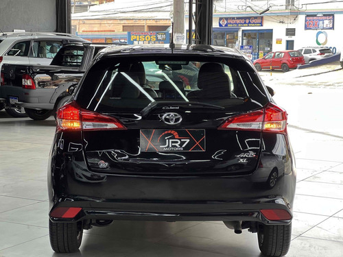 Toyota Yaris 1.3 16V FLEX XL LIVE MULTIDRIVE