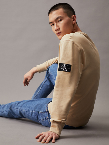 Polerón Badge Beige Calvin Klein