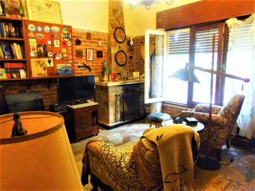 Excelente Residencia, Gran Parque!!