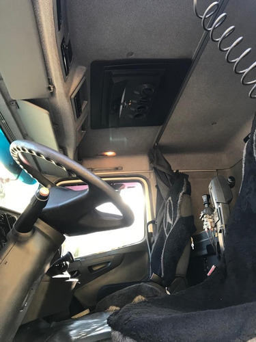 Mercedes Benz Axor 2544 2014 + Caçamba Rossetti 2010