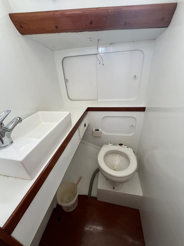 Velero Frers 44