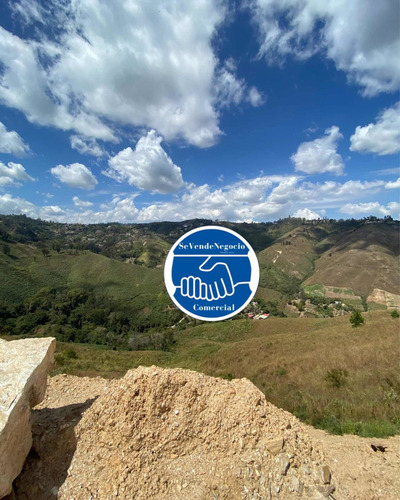 Imagen 9 de 10 de Terreno Plano Ya Con Movimiento De Tierra Con Vista
