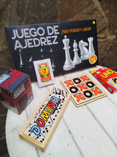 Combo Juegos De Mesa Ajedrez Domino Naipes Unoo Dados Tateti