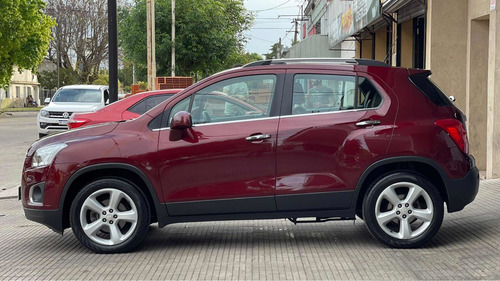 Imagen 6 de 14 de Chevrolet Tracker 2016 1.8 Ltz+ Awd At 140cv