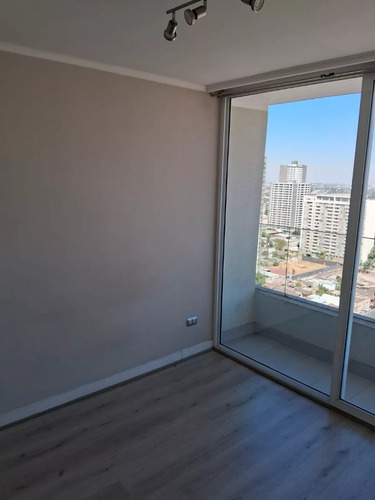 Impecable Departamento En Moderno Edificio A Pasos Alameda